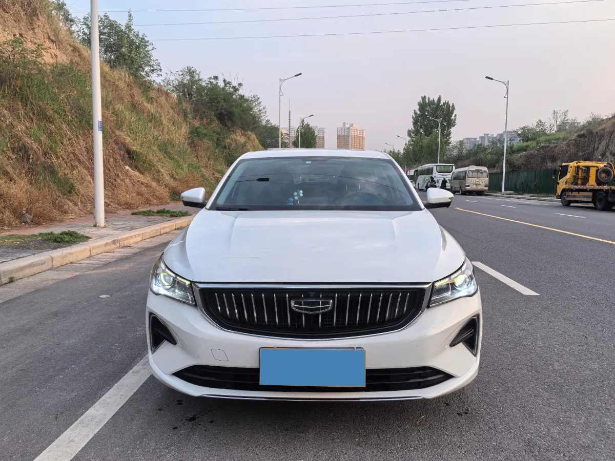 2022 Geely Emgrand 1.5L 114HP L4 CVT,autocango,china used car exporter,china ev exporter,chinese used car exporter,chinese used ev exporter