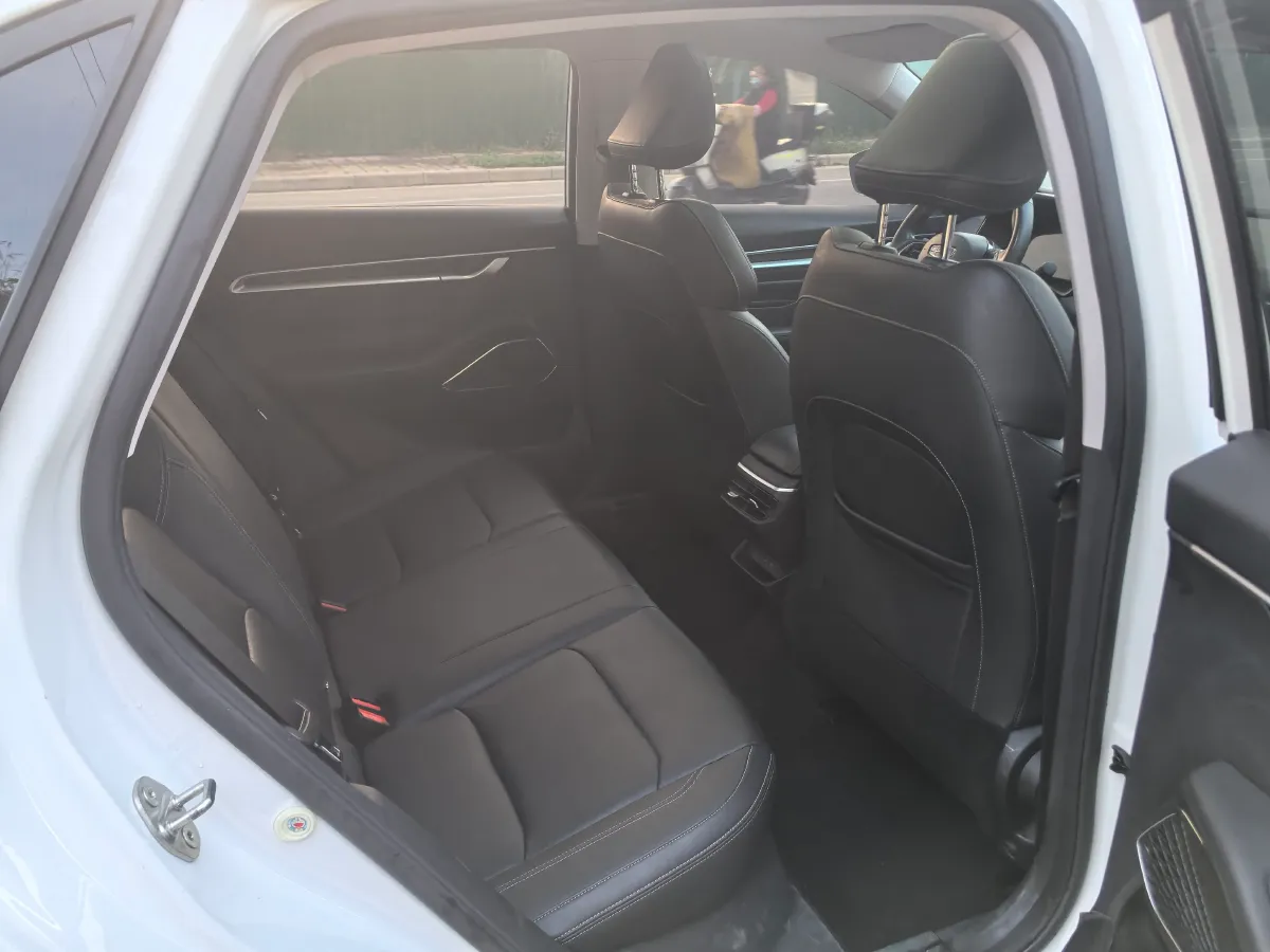 2022 Geely Emgrand 1.5L 114HP L4 CVT,autocango,china used car exporter,china ev exporter,chinese used car exporter,chinese used ev exporter