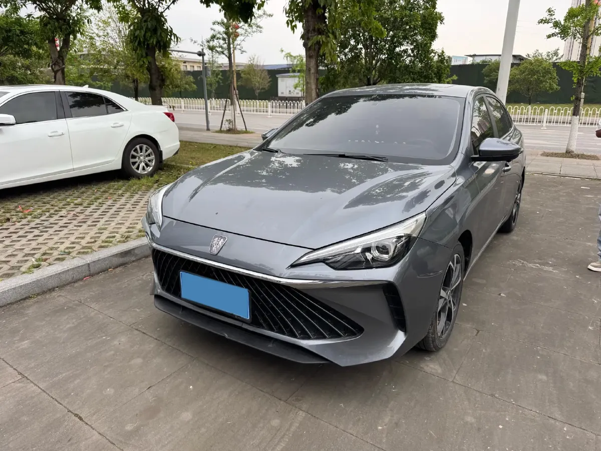 2023 Roewe i5 1.5L 129HP L4 CVT,autocango,china used car exporter,china ev exporter,chinese used car exporter,chinese used ev exporter