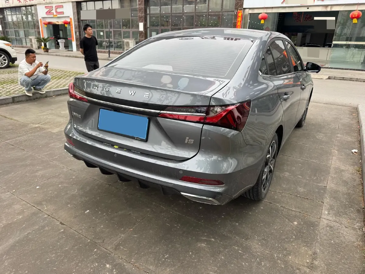 2023 Roewe i5 1.5L 129HP L4 CVT,autocango,china used car exporter,china ev exporter,chinese used car exporter,chinese used ev exporter