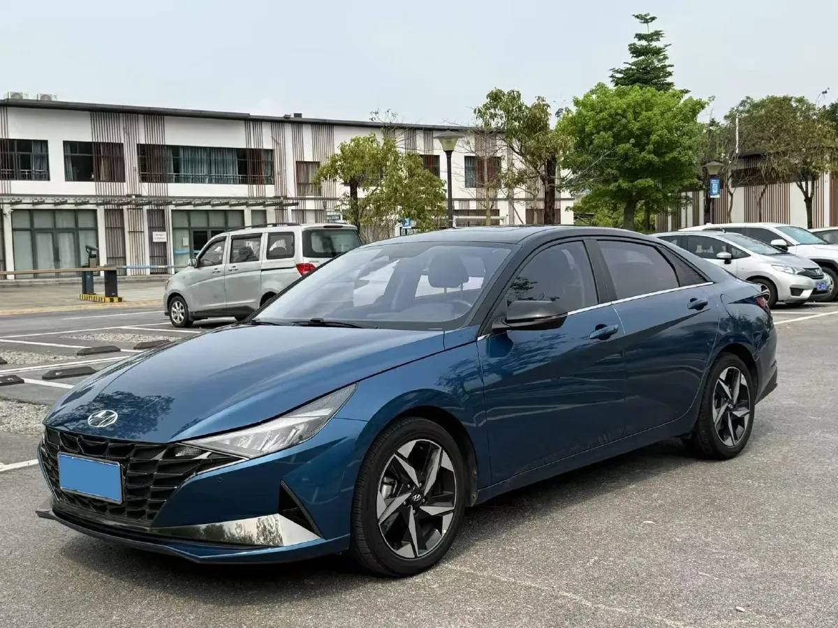 2021 Hyundai Elantra 1.5L 115HP L4 CVT,autocango,china used car exporter,china ev exporter,chinese used car exporter,chinese used ev exporter