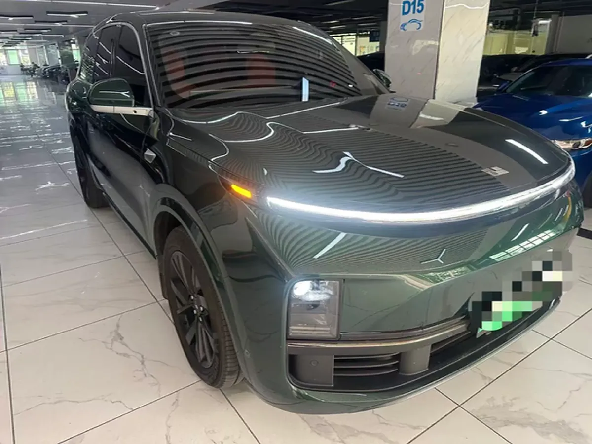 2023 Li L8 Range Extended 154HP REEV 40.9KWH,autocango,china used car exporter,china ev exporter,chinese used car exporter,chinese used ev exporter