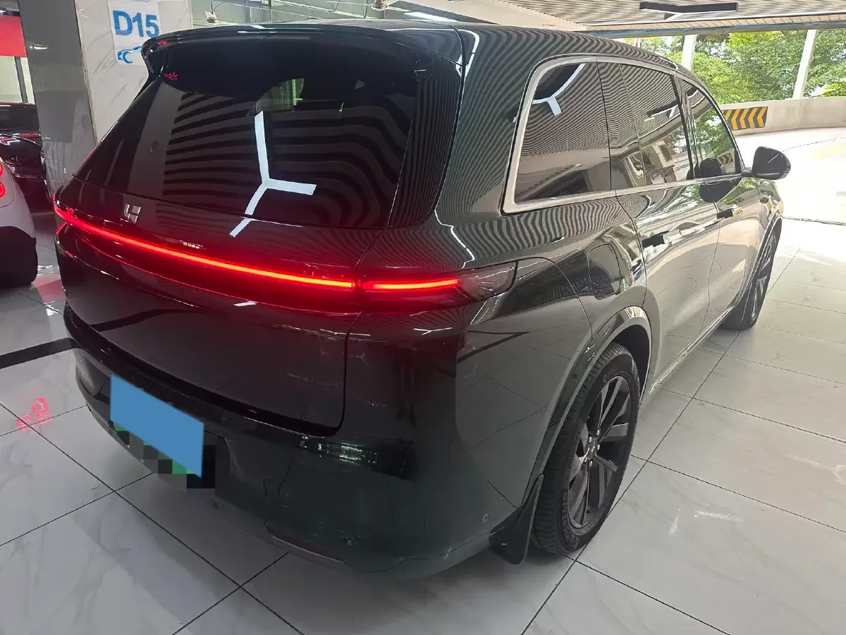 2023 Li L8 Range Extended 154HP REEV 40.9KWH,autocango,china used car exporter,china ev exporter,chinese used car exporter,chinese used ev exporter