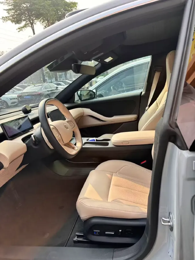 2024 NIO ET5T BEV 75KWH,autocango,china used car exporter,china ev exporter,chinese used car exporter,chinese used ev exporter