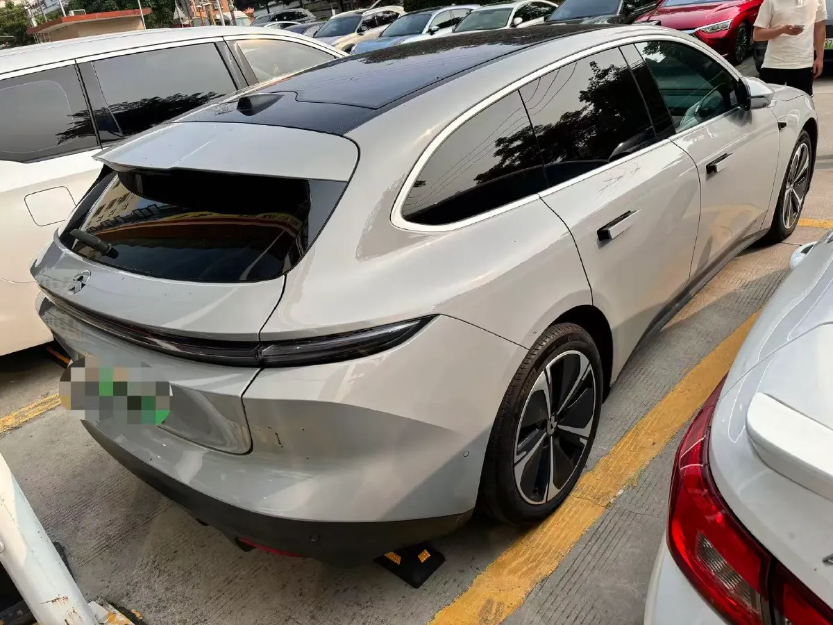 2024 NIO ET5T BEV 75KWH,autocango,china used car exporter,china ev exporter,chinese used car exporter,chinese used ev exporter