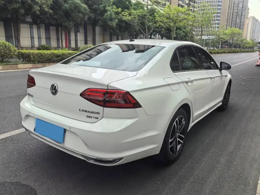 2019 Volkswagen Passat 1.4T 150HP L4 7DCT,autocango,china used car exporter,china ev exporter,chinese used car exporter,chinese used ev exporter