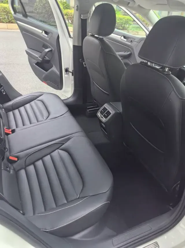 2019 Volkswagen Passat 1.4T 150HP L4 7DCT,autocango,china used car exporter,china ev exporter,chinese used car exporter,chinese used ev exporter