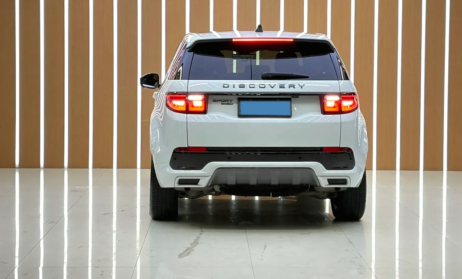 2021 Land Rover Discovery Sport 2.0T 249HP L4 9AT,autocango,china used car exporter,china ev exporter,chinese used car exporter,chinese used ev exporter
