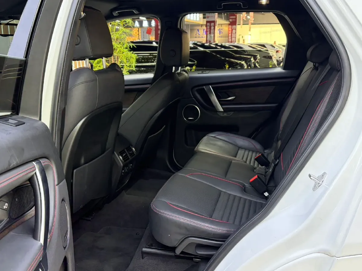 2021 Land Rover Discovery Sport 2.0T 249HP L4 9AT,autocango,china used car exporter,china ev exporter,chinese used car exporter,chinese used ev exporter