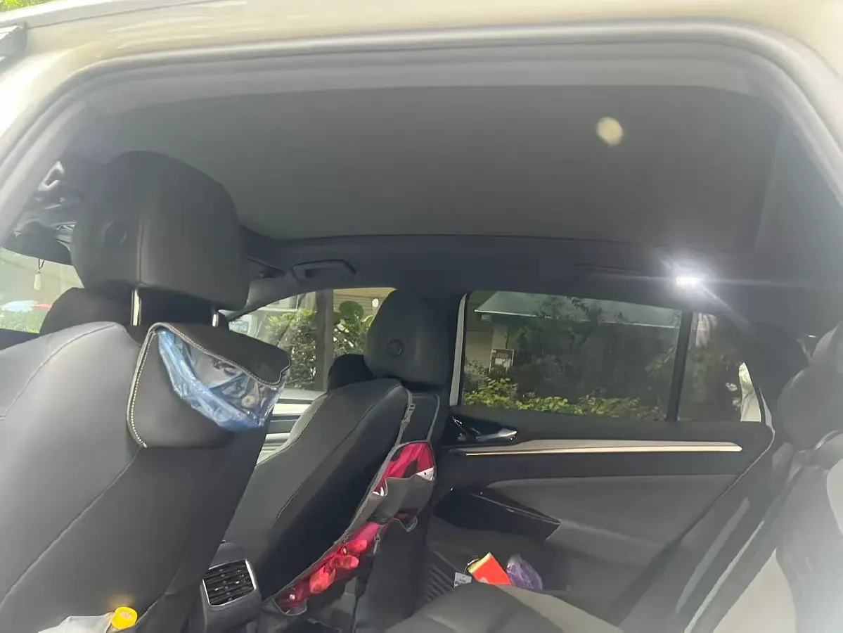 2021 Xpeng P5 BEV 71.4KWH,autocango,china used car exporter,china ev exporter,chinese used car exporter,chinese used ev exporter