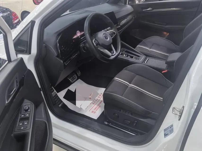 2023 Volkswagen Golf 1.4T 150HP L4 7DCT,autocango,china used car exporter,china ev exporter,chinese used car exporter,chinese used ev exporter