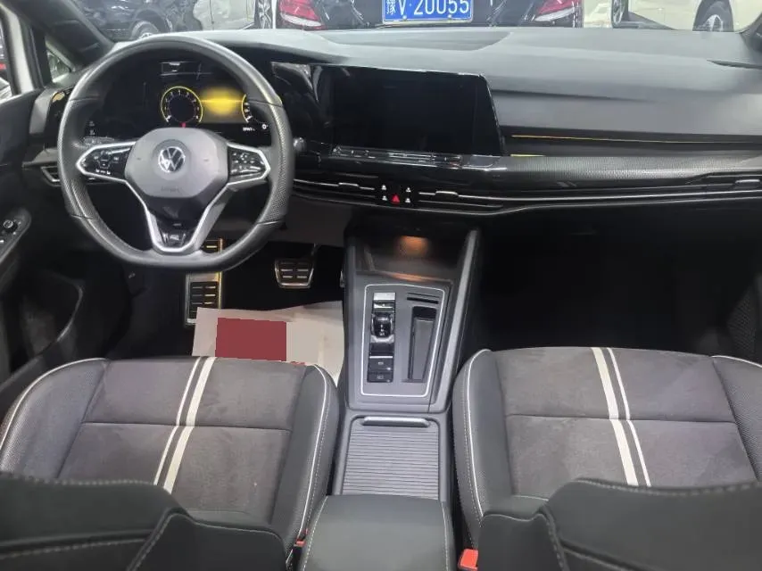 2023 Volkswagen Golf 1.4T 150HP L4 7DCT,autocango,china used car exporter,china ev exporter,chinese used car exporter,chinese used ev exporter
