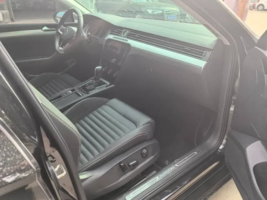 2020 Volkswagen Magotan 1.4T 150HP L4 7DCT,autocango,china used car exporter,china ev exporter,chinese used car exporter,chinese used ev exporter