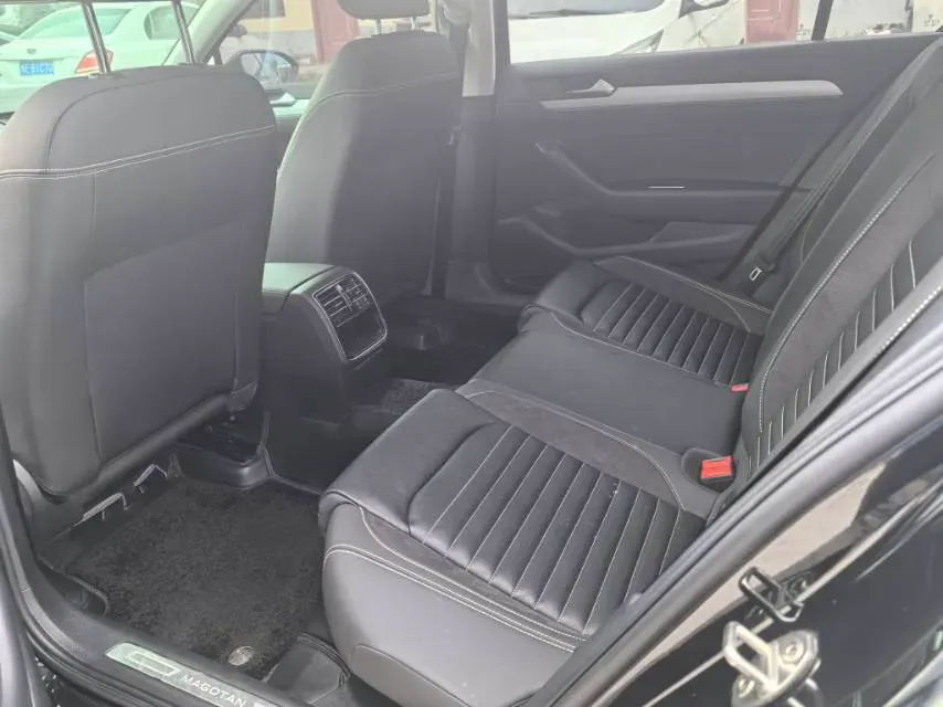 2020 Volkswagen Magotan 1.4T 150HP L4 7DCT,autocango,china used car exporter,china ev exporter,chinese used car exporter,chinese used ev exporter