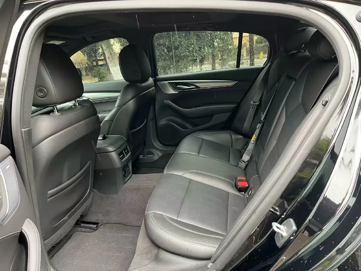 2023 Cadillac CT5 2.0T 237HP L4 10AT,autocango,china used car exporter,china ev exporter,chinese used car exporter,chinese used ev exporter