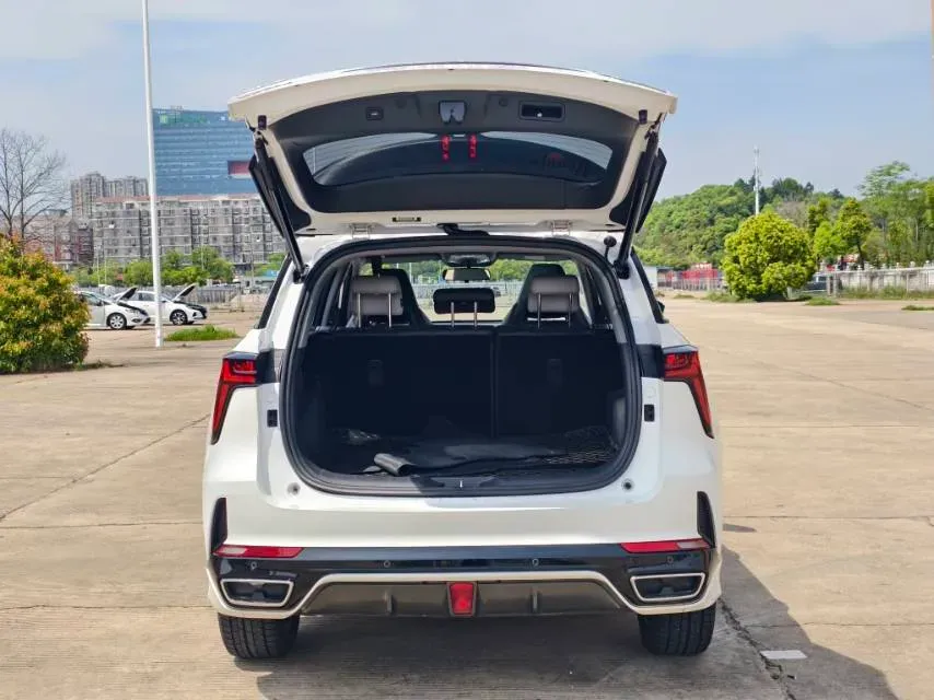 2024 ChangAn CS75 Plus 1.5T 188HP L4 8AT,autocango,china used car exporter,china ev exporter,chinese used car exporter,chinese used ev exporter