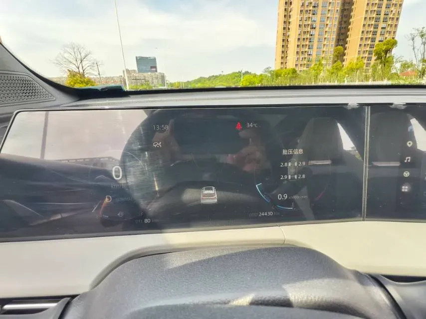 2024 ChangAn CS75 Plus 1.5T 188HP L4 8AT,autocango,china used car exporter,china ev exporter,chinese used car exporter,chinese used ev exporter