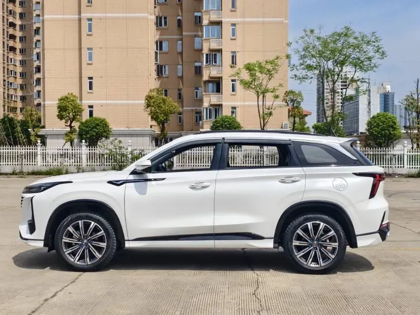 2024 ChangAn CS75 Plus 1.5T 188HP L4 8AT,autocango,china used car exporter,china ev exporter,chinese used car exporter,chinese used ev exporter