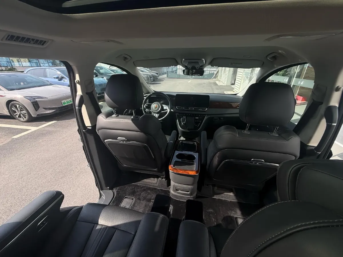 2024 HongQi HQ9 2.0T 163HP L4 1DHT PHEV 20.14KWH,autocango,china used car exporter,china ev exporter,chinese used car exporter,chinese used ev exporter