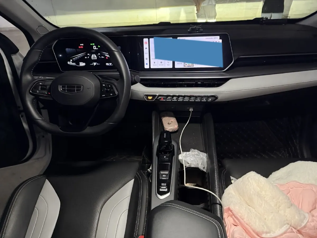 2024 Geely Binray 1.5T 181HP L4 7DCT,autocango,china used car exporter,china ev exporter,chinese used car exporter,chinese used ev exporter