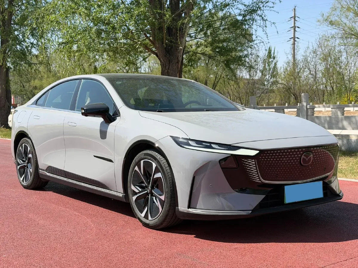 2024 Mazda EZ-6 BEV 68.8KWH,autocango,china used car exporter,china ev exporter,chinese used car exporter,chinese used ev exporter