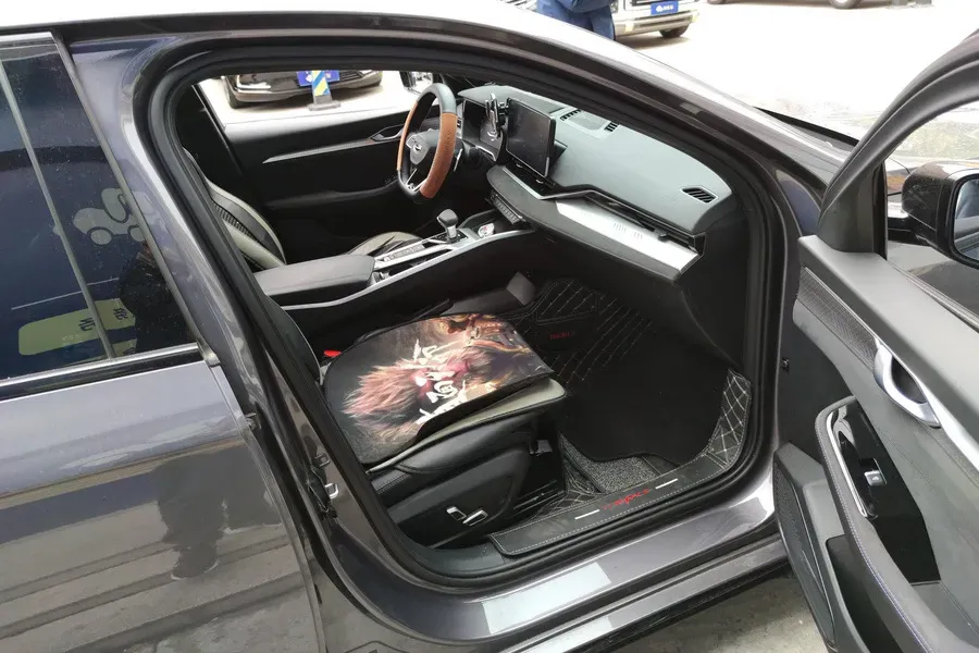 2024 Geely Preface 2.0T 190HP L4 7DCT,autocango,china used car exporter,china ev exporter,chinese used car exporter,chinese used ev exporter