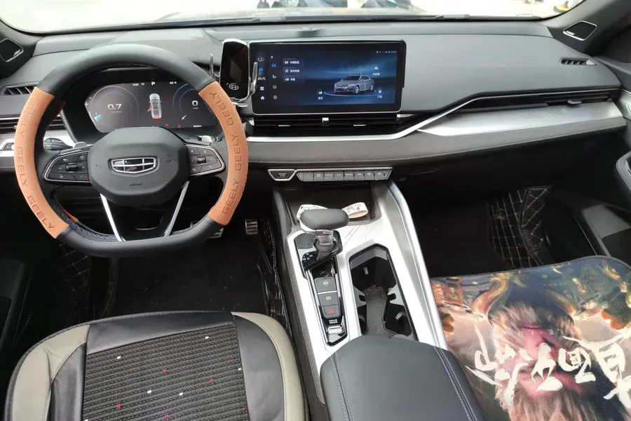 2024 Geely Preface 2.0T 190HP L4 7DCT,autocango,china used car exporter,china ev exporter,chinese used car exporter,chinese used ev exporter