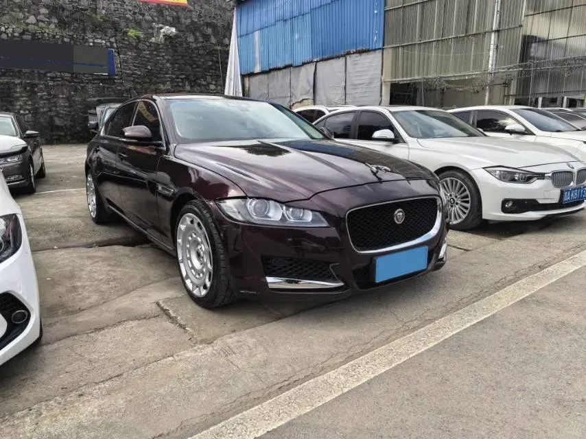 2020 Jaguar XFL 2.0T 200HP L4 8AT,autocango,china used car exporter,china ev exporter,chinese used car exporter,chinese used ev exporter