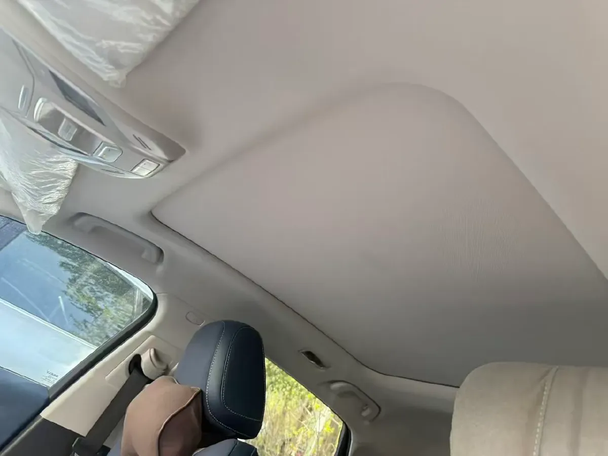 2021 Geely Preface 2.0T 190HP L4 7DCT,autocango,china used car exporter,china ev exporter,chinese used car exporter,chinese used ev exporter