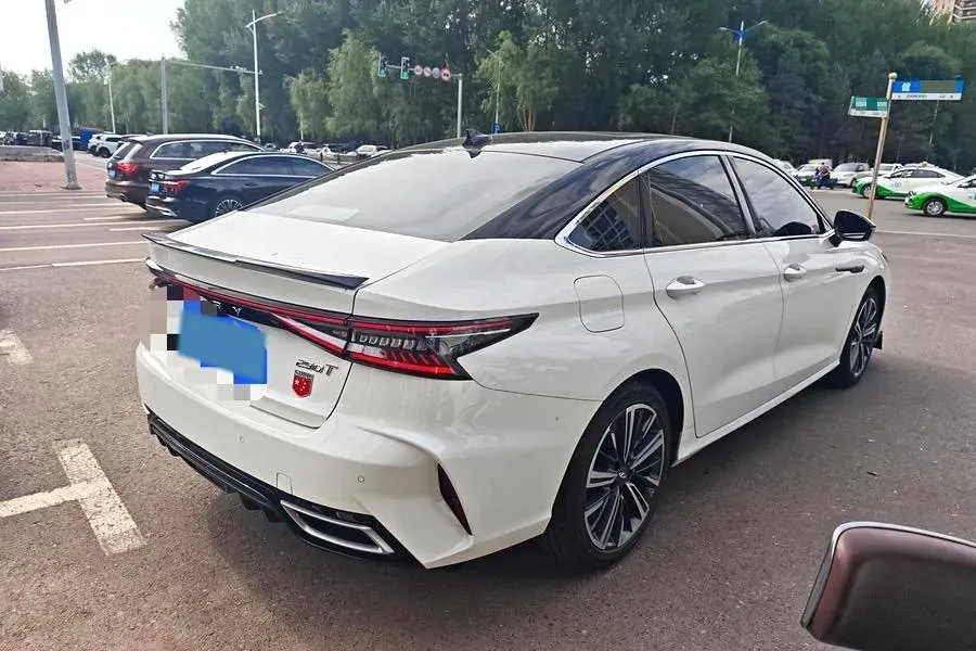 2025 Chery Arrizo 8 1.6T 197HP L4 7DCT,autocango,china used car exporter,china ev exporter,chinese used car exporter,chinese used ev exporter