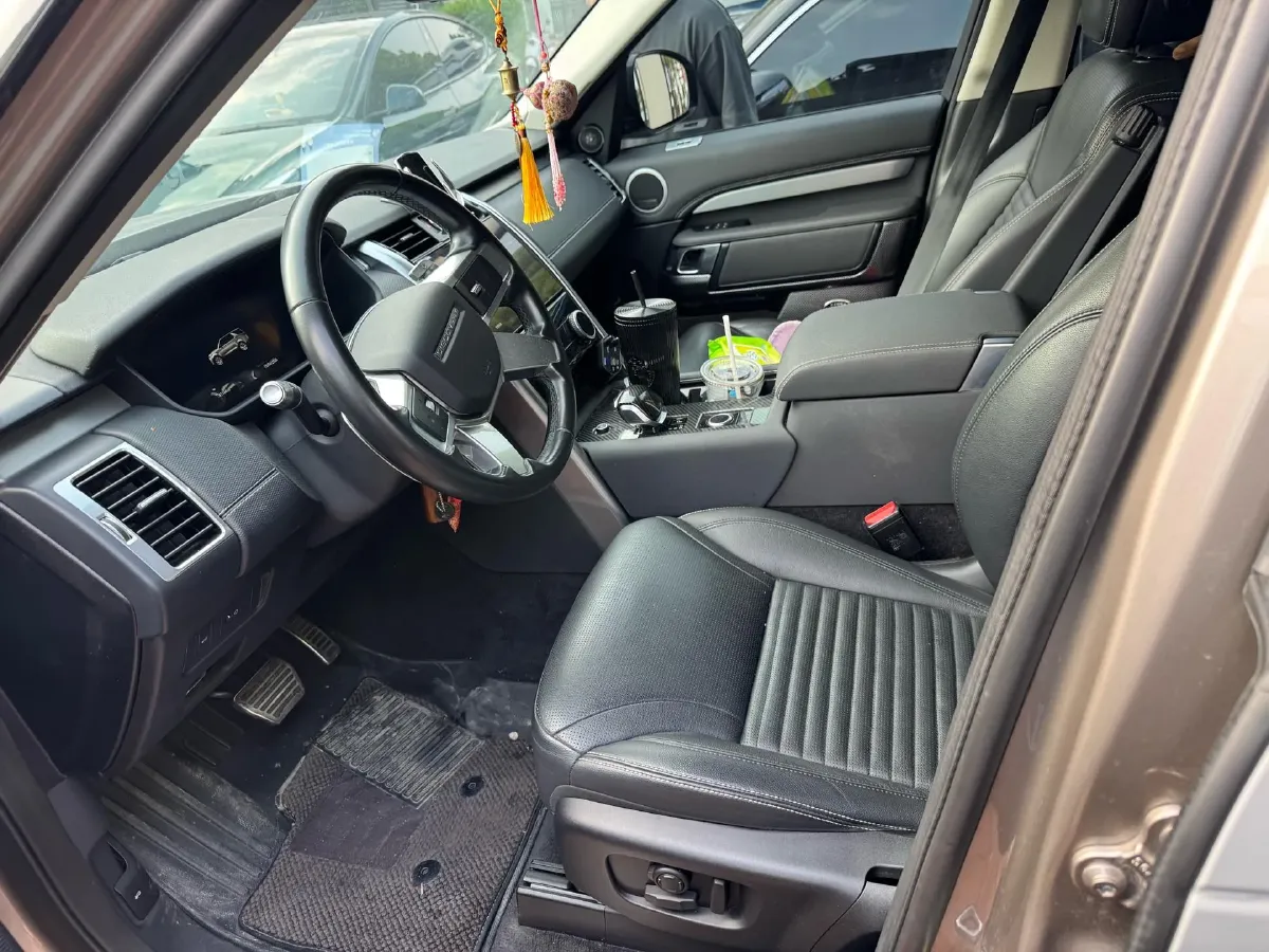 2021 Land Rover Discovery 3.0T 360HP L6 8AT,autocango,china used car exporter,china ev exporter,chinese used car exporter,chinese used ev exporter