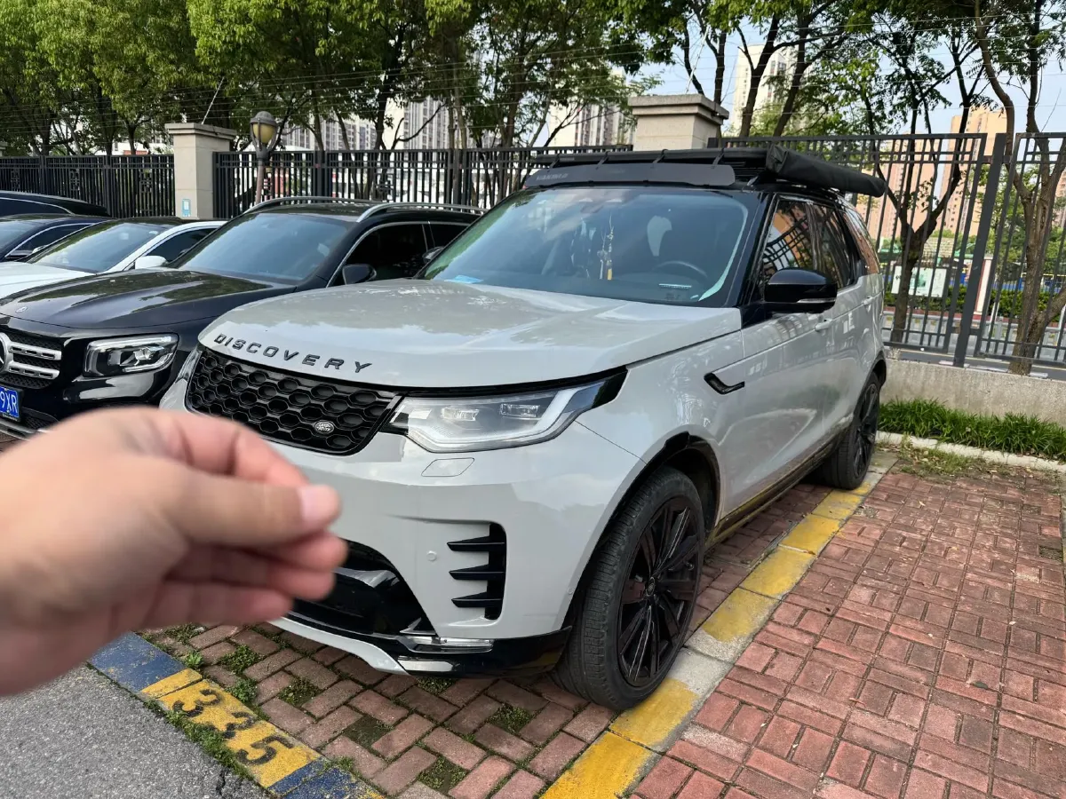 2021 Land Rover Discovery 3.0T 360HP L6 8AT,autocango,china used car exporter,china ev exporter,chinese used car exporter,chinese used ev exporter