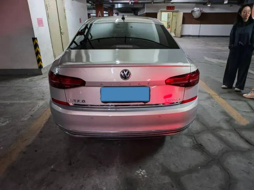 2019 Volvo V40 1.5T 152HP L4 6AT,autocango,china used car exporter,china ev exporter,chinese used car exporter,chinese used ev exporter