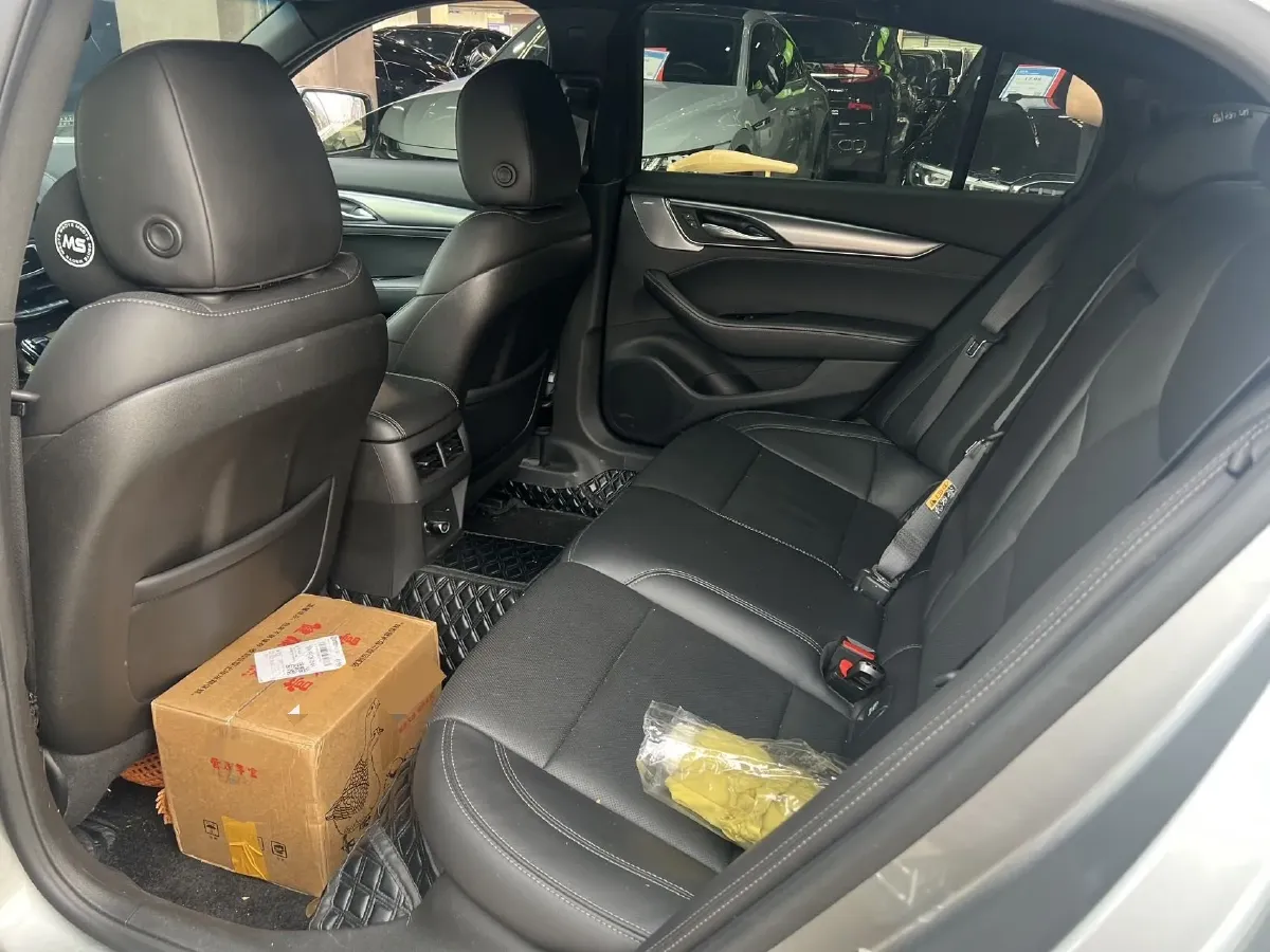 2023 Cadillac CT5 2.0T 237HP L4 10AT,autocango,china used car exporter,china ev exporter,chinese used car exporter,chinese used ev exporter