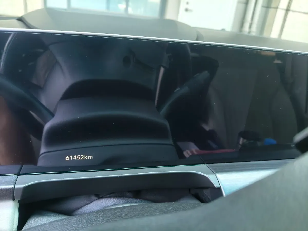 2021 Buick GL8 2.0T 237HP L4 9AT,autocango,china used car exporter,china ev exporter,chinese used car exporter,chinese used ev exporter