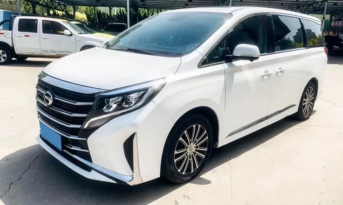 2021 GAC Trumpchi M8 2.0T 252HP L4 8AT,autocango,china used car exporter,china ev exporter,chinese used car exporter,chinese used ev exporter