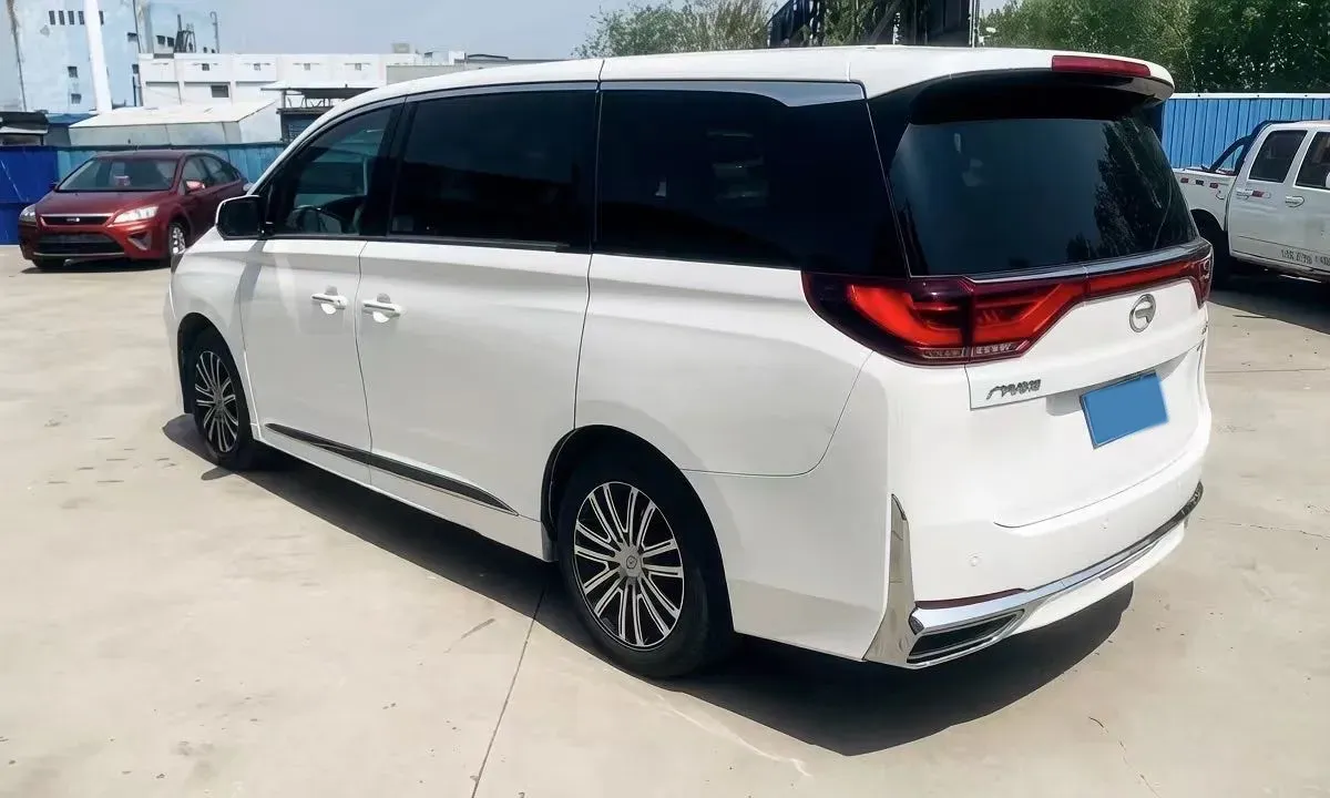 2021 GAC Trumpchi M8 2.0T 252HP L4 8AT,autocango,china used car exporter,china ev exporter,chinese used car exporter,chinese used ev exporter