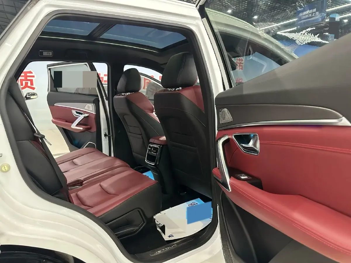 2021 Chery Tiggo 8 Plus 1.6T 197HP L4 7DCT,autocango,china used car exporter,china ev exporter,chinese used car exporter,chinese used ev exporter