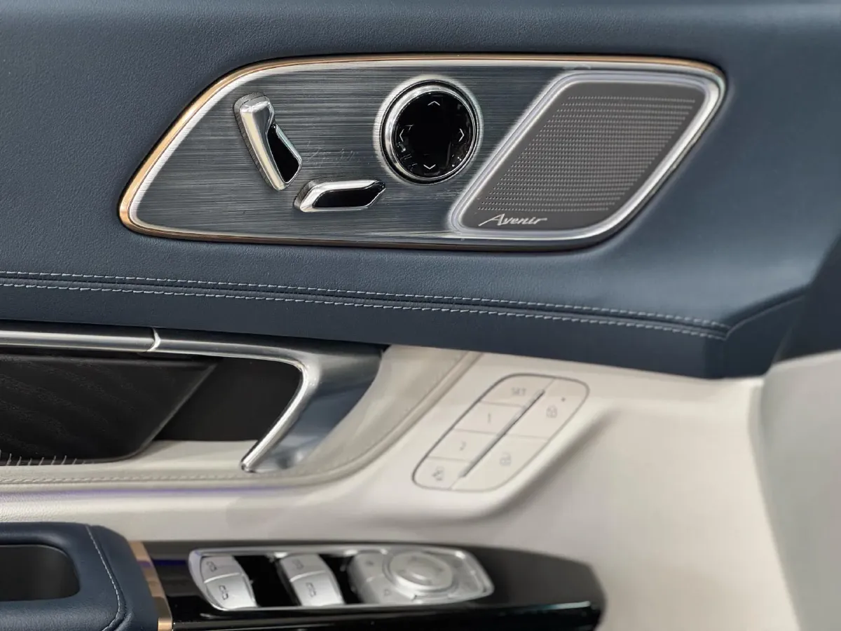 2023 Buick Century 2.0T 237HP L4 9AT,autocango,china used car exporter,china ev exporter,chinese used car exporter,chinese used ev exporter