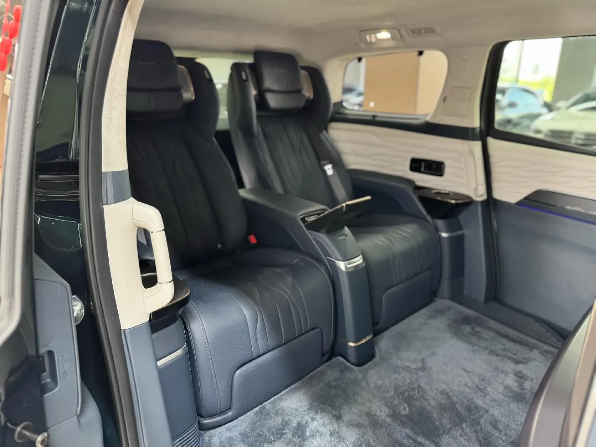 2023 Buick Century 2.0T 237HP L4 9AT,autocango,china used car exporter,china ev exporter,chinese used car exporter,chinese used ev exporter