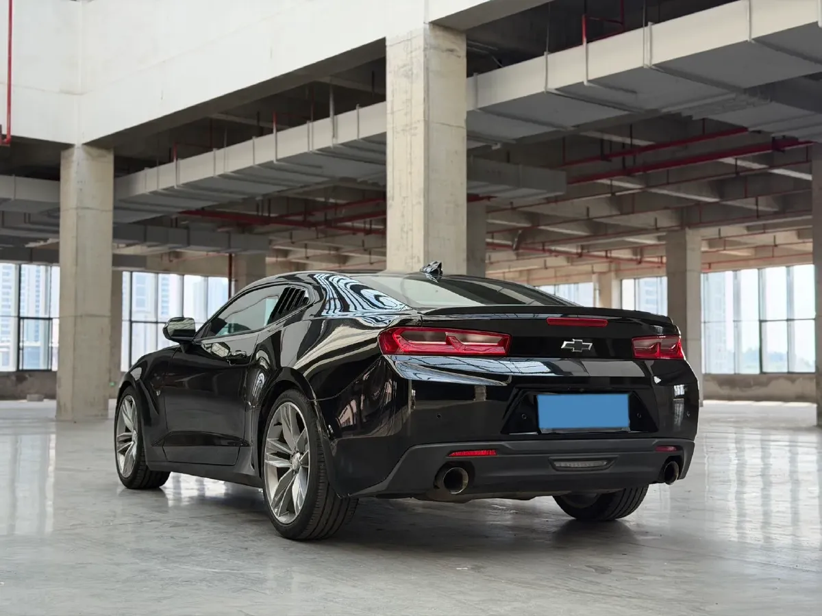 2017 Chevrolet Camaro 2.0T 275HP L4 8AT,autocango,china used car exporter,china ev exporter,chinese used car exporter,chinese used ev exporter
