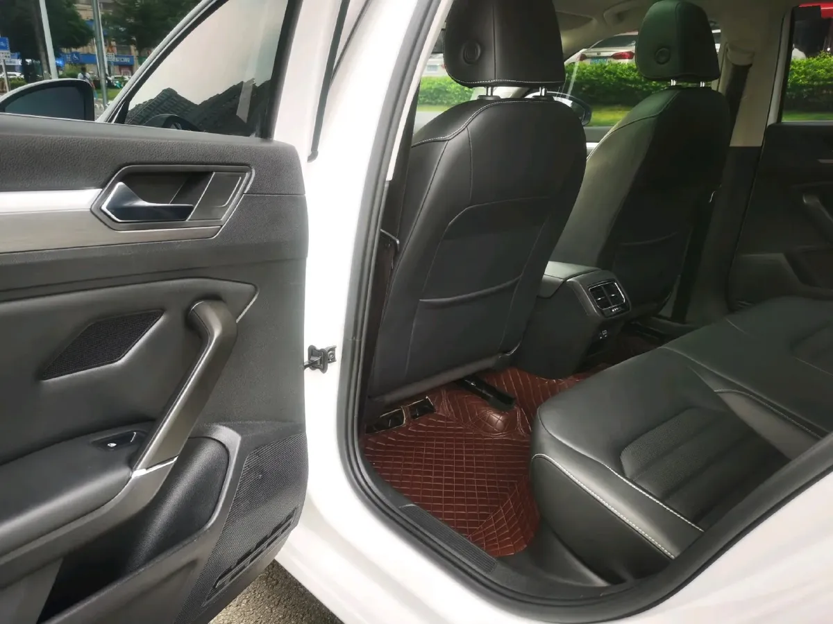 2021 Volkswagen Lamando 1.4T 150HP L4 7DCT,autocango,china used car exporter,china ev exporter,chinese used car exporter,chinese used ev exporter