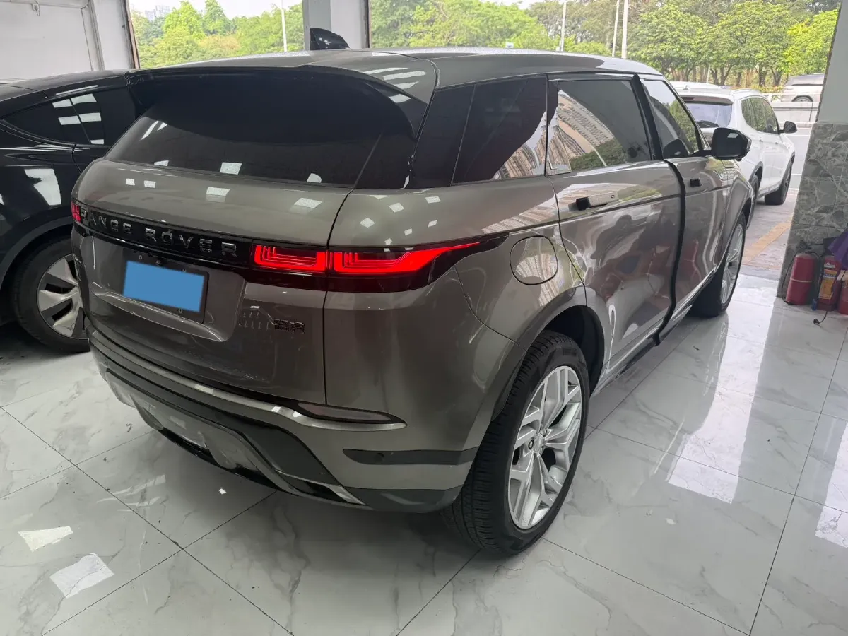 2021 Land Rover Range Rover Evoque 2.0T 200HP L4 9AT,autocango,china used car exporter,china ev exporter,chinese used car exporter,chinese used ev exporter