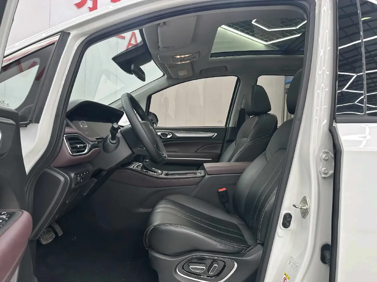 2021 GAC Trumpchi M6 1.5T 169HP L4 6AT,autocango,china used car exporter,china ev exporter,chinese used car exporter,chinese used ev exporter
