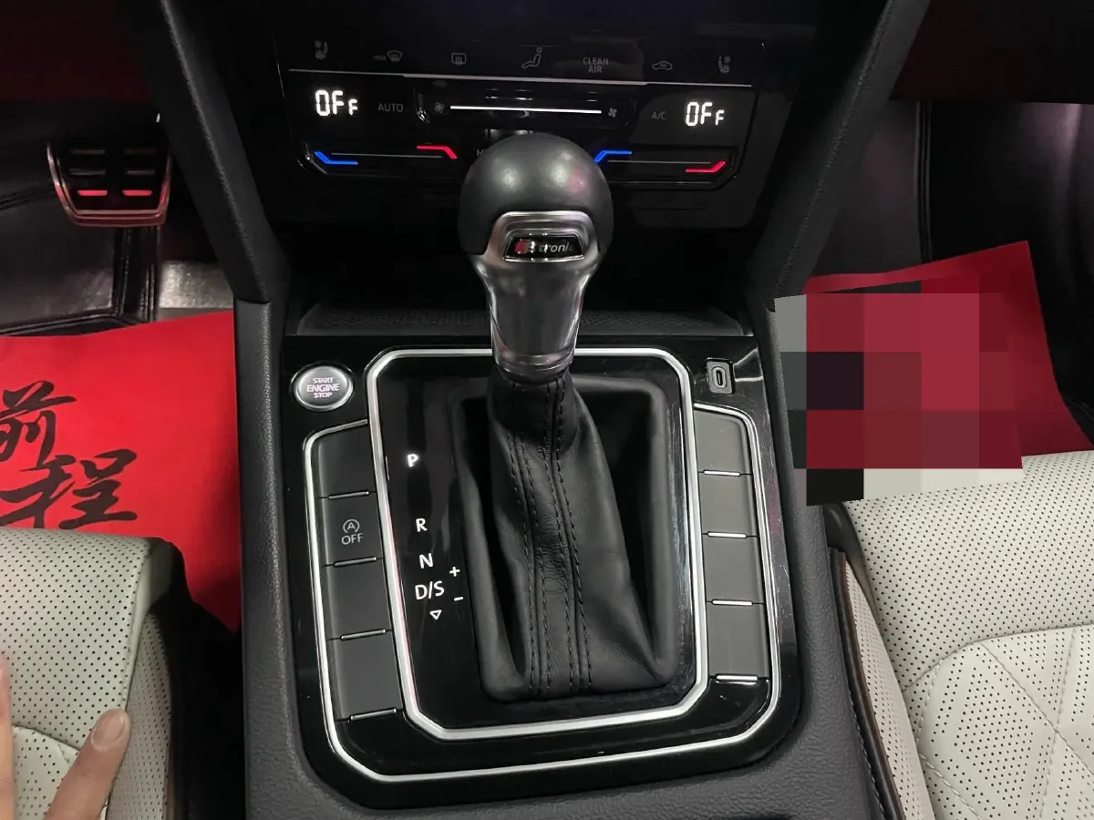 2023 Volkswagen Magotan 2.0T 186HP L4 7DCT,autocango,china used car exporter,china ev exporter,chinese used car exporter,chinese used ev exporter