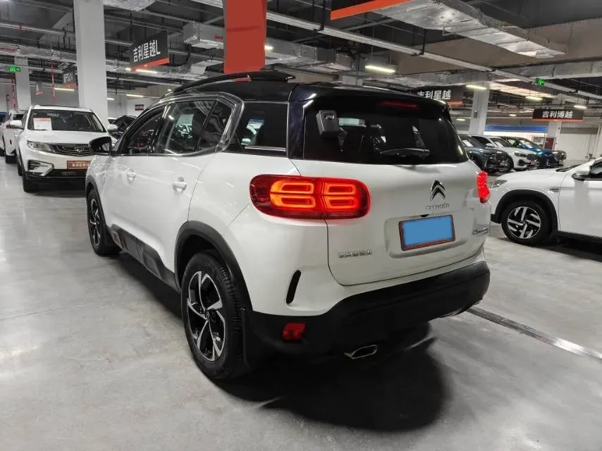 2020 Citroen C5 Aircross 1.6T 170HP L4 6AT,autocango,china used car exporter,china ev exporter,chinese used car exporter,chinese used ev exporter