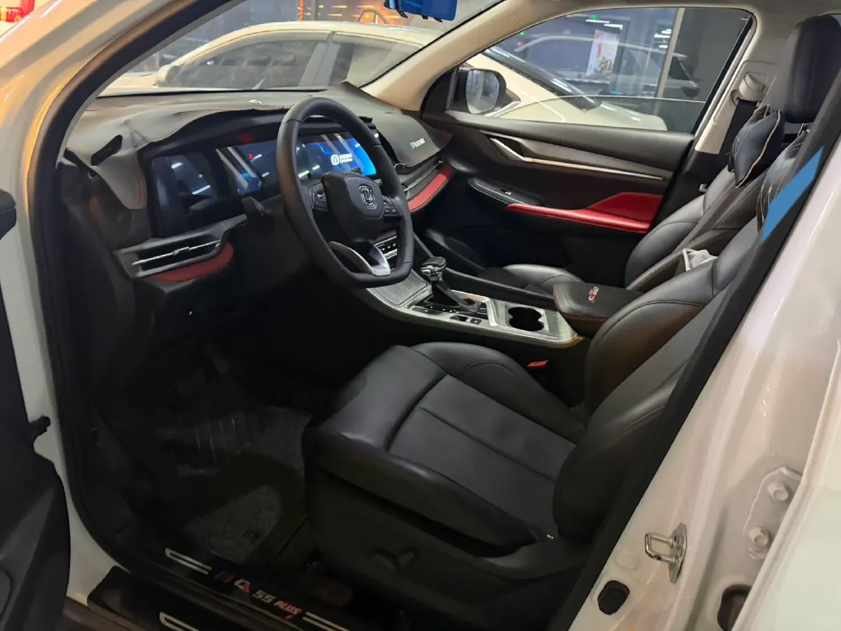 2021 ChangAn CS55 Plus 1.5T 180HP L4 7DCT,autocango,china used car exporter,china ev exporter,chinese used car exporter,chinese used ev exporter
