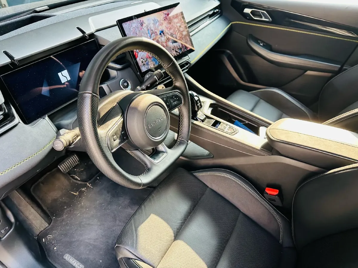 2023 LYNK&CO 03 2.0T 254HP L4 7DCT,autocango,china used car exporter,china ev exporter,chinese used car exporter,chinese used ev exporter