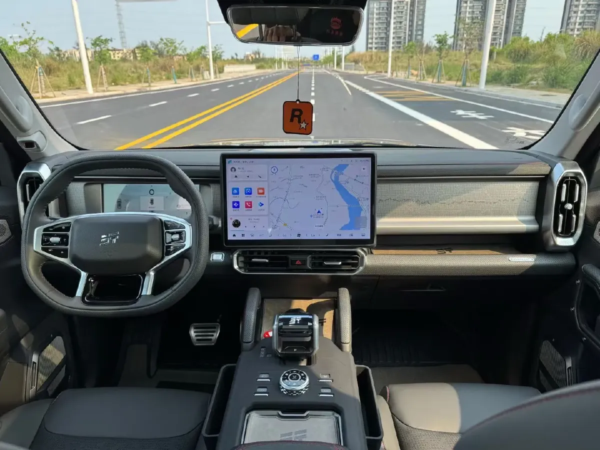 2023 Jetour Traveller 2.0T 254HP L4 7DCT,autocango,china used car exporter,china ev exporter,chinese used car exporter,chinese used ev exporter