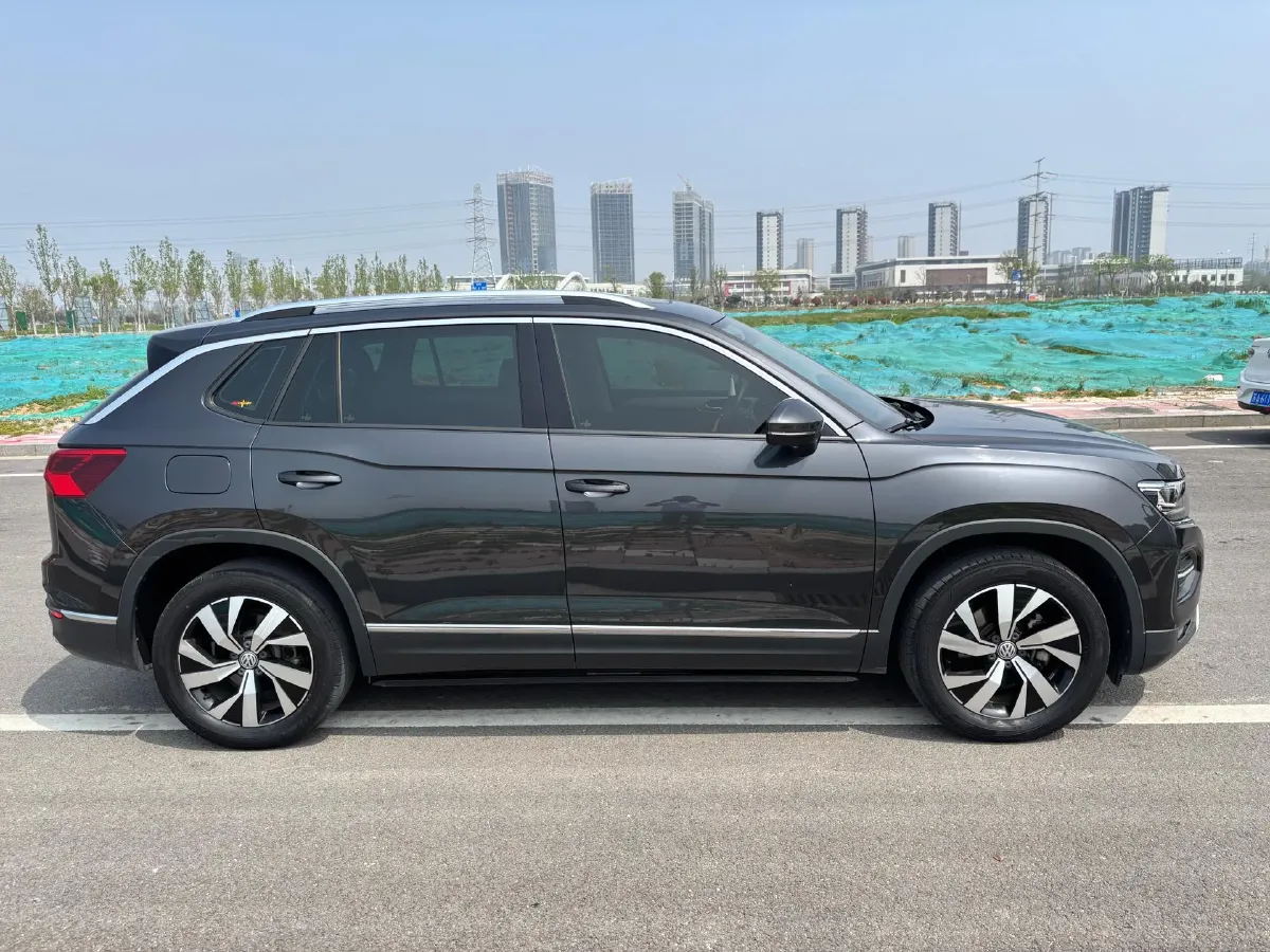 2019 Renault Koleos 2.0L 154HP L4 CVT,autocango,china used car exporter,china ev exporter,chinese used car exporter,chinese used ev exporter